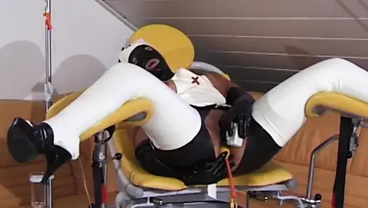 Bdsm seks kölesi cezalandırılıyor!