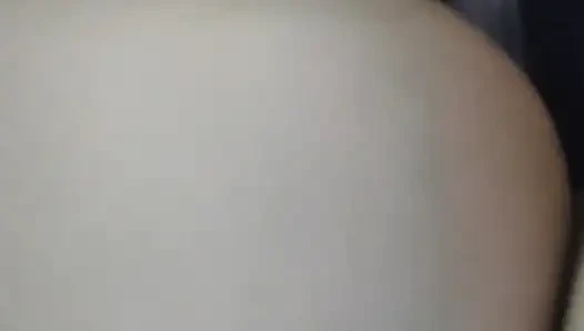 KOCAMAN GÖGÜSLERİ OLAN TÜRK KADINI TURKİSH MİLF
