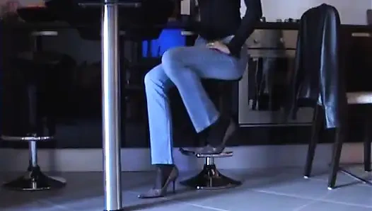 Shoeplay in Black Pantyhose and Pink Pumps