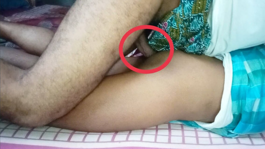 Grande em pêlo anal gay Ghush Fodendo por grande pau em pêlo Assamsexking em um quarto desi styl