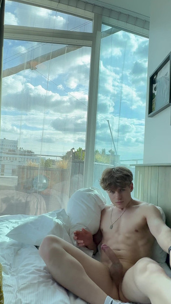 Fit twink大量射精弯曲 |剪辑 1