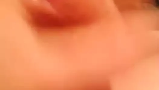 Çok ıslak kaygan horoz güzel iniltiler ile sağladım =)