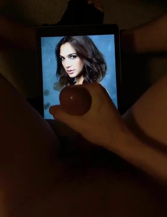 Gal Gadot - Cum Tribute #1