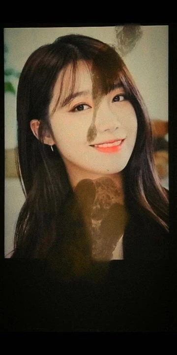 Eunji (apink) homenagem ao esperma