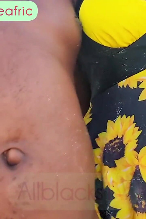 Colombians Have Sex on a Beach - Hot African Swahili Tourist Couple Beach Walk and Sex