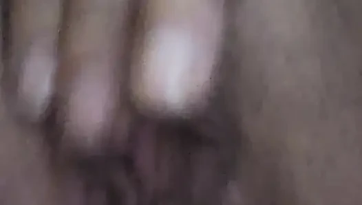 Evde yalnız orta yaşlı seksi kadın