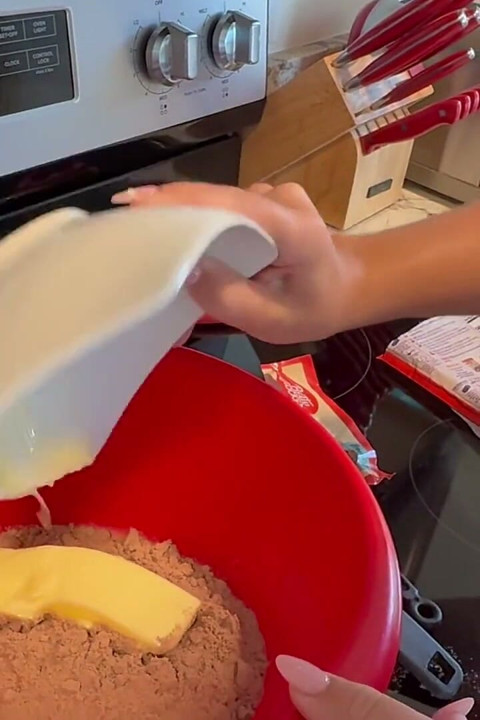 Baking Cookies with My Thick Stepdaughter