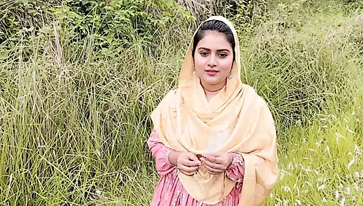 Açık havada güzel Hintli bangla köyü yenge zar zor anal sikişiyor video. 01