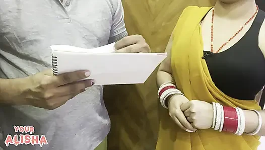 Postman laya Chithi ,Chiti Padte hi Alisha Karne Lagi Choot Mein Ungli...