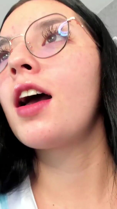Must-see moment from "Hey papi puedo ser tu putita personal virtual? Me encanta disfrazarme como una chica inocente y putona"