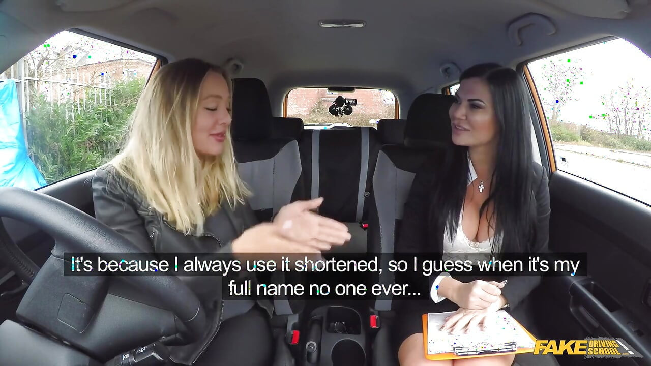 Fake Driving School - Fake Driving School Instructor Saves a Hot Friend From Failing with a Steamy Lesbo Front Seat Session