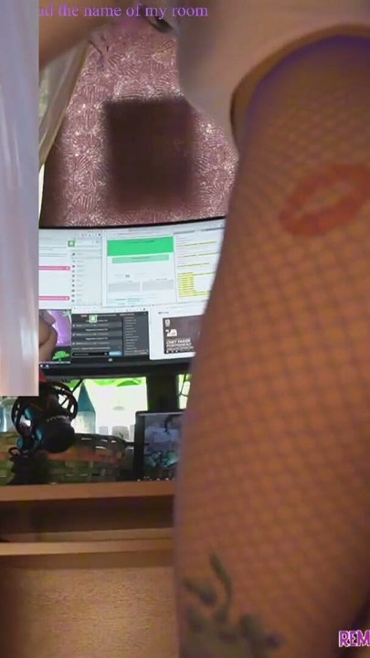 HD fucked all over the head madam could not cope with the elements and squirted right on the floor online | Clip 3