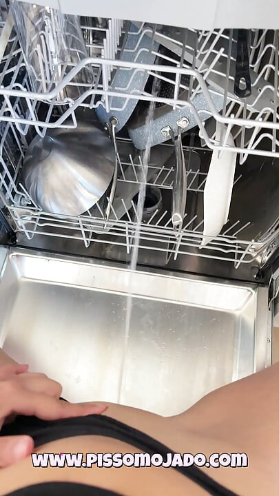 Teen With Pee Kink & Huge Bladder Bulge Pissing Everywhere: Destructive POV Peeing Around My Apartment
