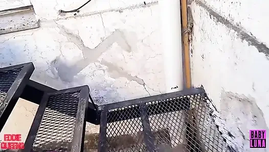 Ürpertici spor salonu kızı yarağımı koklama takıntılı ft babyluna939