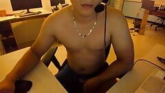 WEB CAM MODEL starts his JERK of the day