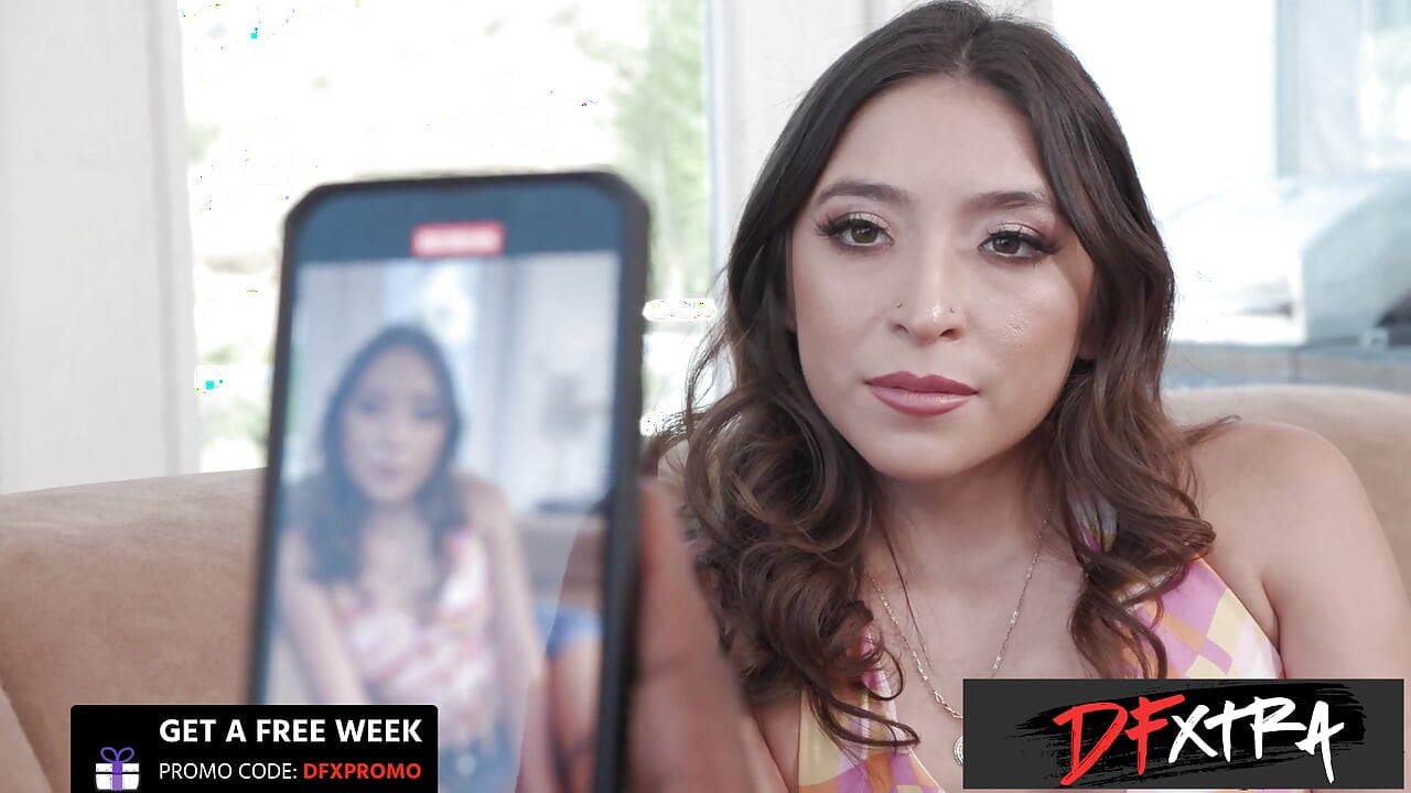 DFXTRA - возбужденная Amber Summer получает массивную доставку члена вместо еды