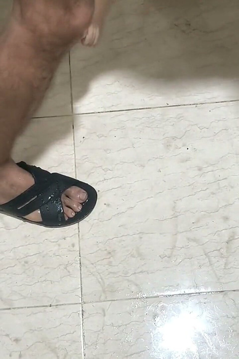 Arab Cuckold Husband Big Dick Friend Fuck My Wife in Shower