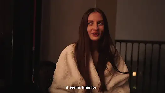 Я Не Ожидал, Что Подруга Моих Родителей Вместо Завтрака Окажется В Моей Кровати…