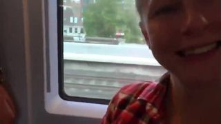 Pijpen in de trein.