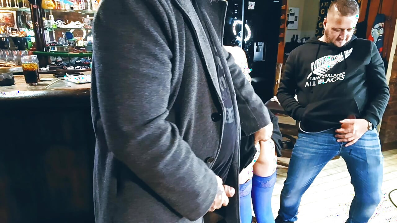 Er mag es, zuzusehen, während sein freund mich fickt