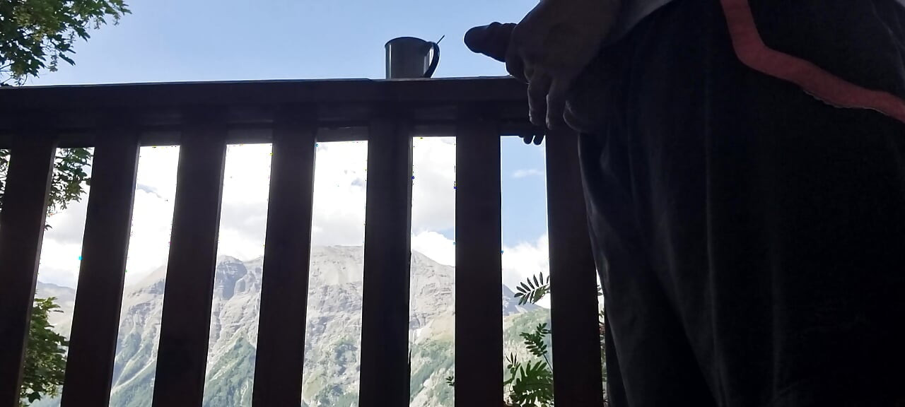 マウンテンのコーヒーとクリーム