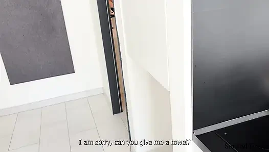 "Делиться - это забота." Мачеха делит кровать и ее киску с большой шикарной задницей с пасынок