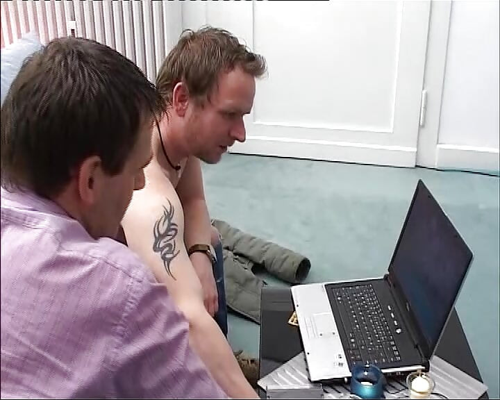 Dziki ostry gorący seks z dużą ilością zabawy i kremowymi cipkami