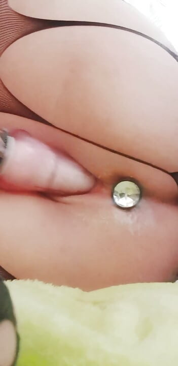 Dobra žena prska od pičke mokre