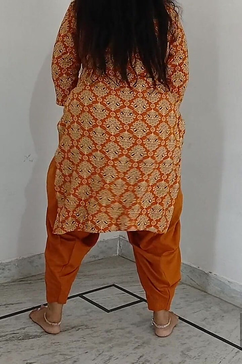 Hotwife Mujra Infront of Her Husband's Friend on Punjabi Song