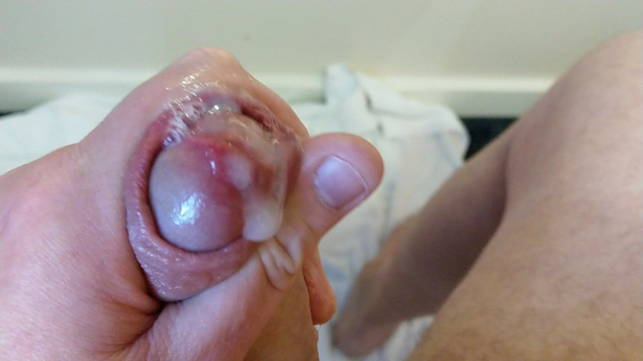 Oily wank before work