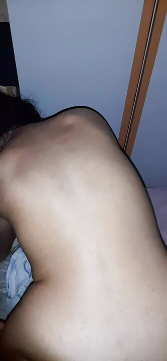 Uhvatio sam Vanessinyas љto se tiиe Vanessinye, stvar je seksualne prirode. Bez seksa