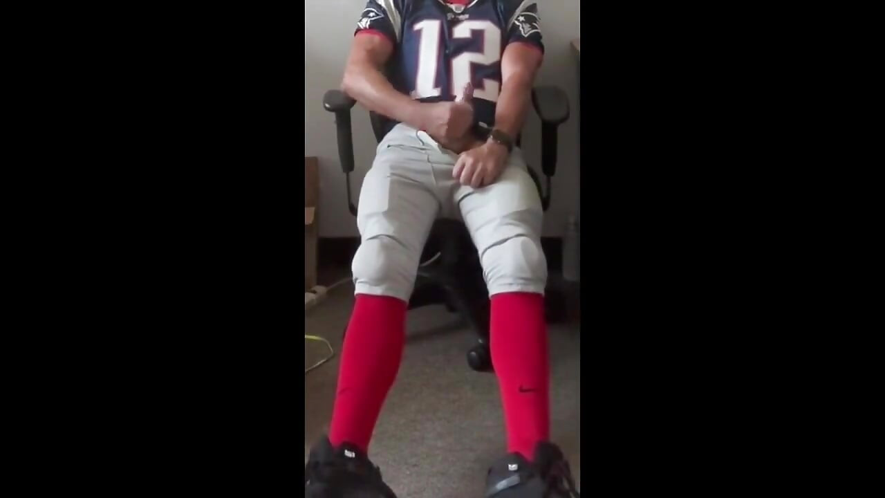 Jockdad87 Jerks and Shoots a Load in His Football Uniform