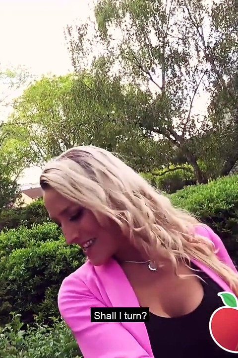 Ogromne cycki milf zerżnięta w mieszkaniu Lana Vegas