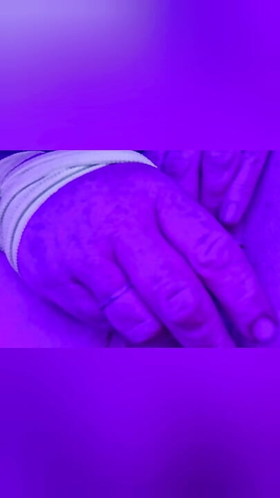 Забавлявам се с моите играчки