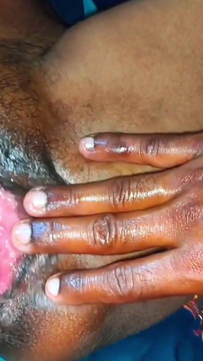 Bhabhi ke chut me devar ne pura hanth gussa ke chut ko sant kiya.indian desi village aunty apne padosi ke sath bed… | Clip 3