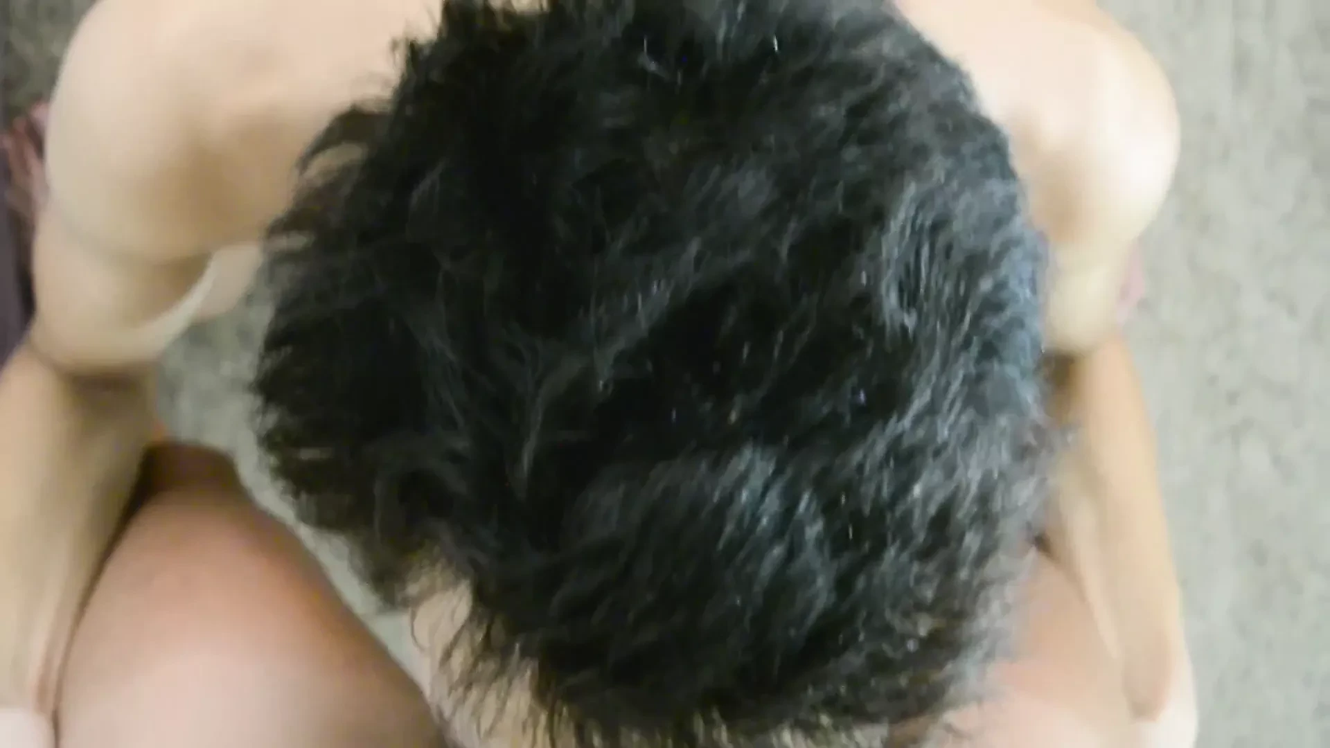Cute twink gives amazing blowjob
