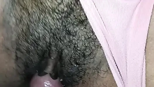 Hintli kız ki thukai sessiz