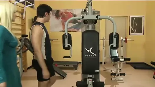 Esperienze di signore prosperose Sc 4 exciting kinky sex