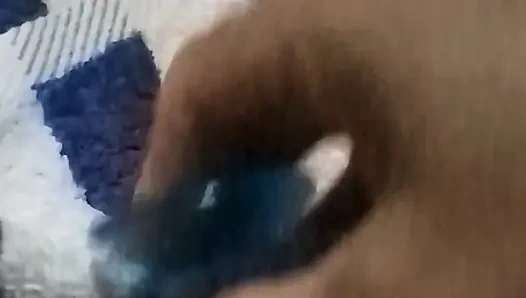 Neuer Dildo-analfick MILF GILF Solo Selbstgedrehtes Squirt