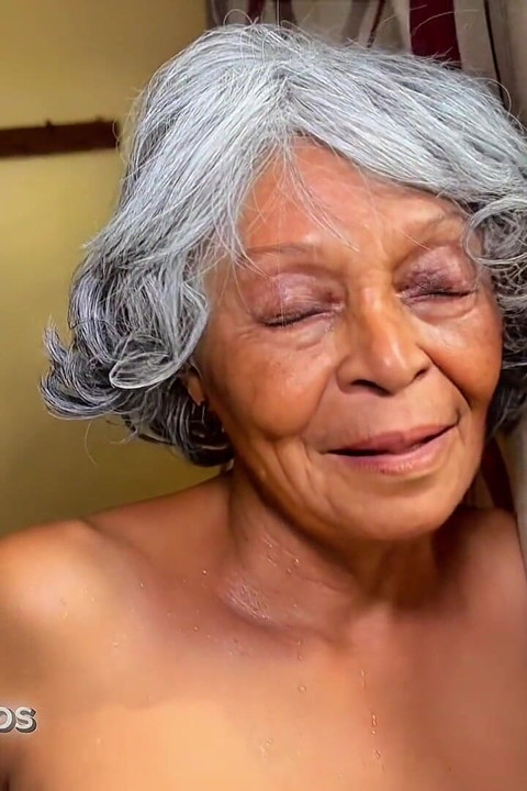 I Fucked Horny Granny’s Asshole so Hard She Screamed so Hard