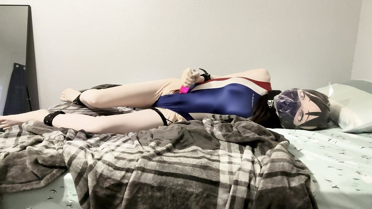 Kigurumi Breathplay Masturbacja z Estim