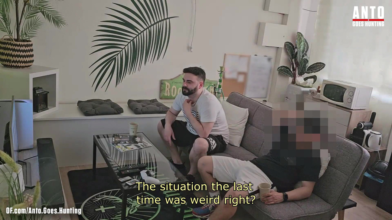 我的直男朋友“chris”（他以前发现我在撸管）上一次问我，并给我惊喜