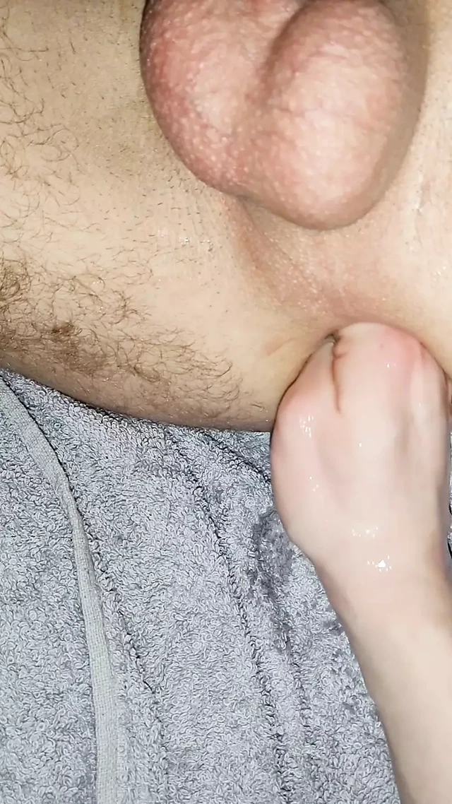 Fuck hard my wife and she fisting my ass