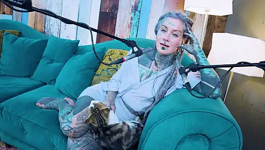 Aku lagi ngomongin tentang e - empathy - asmr podcast sfw lagi ngomongin tentang model tato rambut gimbal