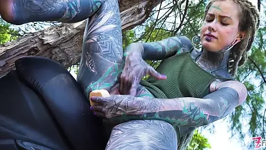 Öffentliches solo anal - massive klaffende, prolaps, squirt auf motor scooter