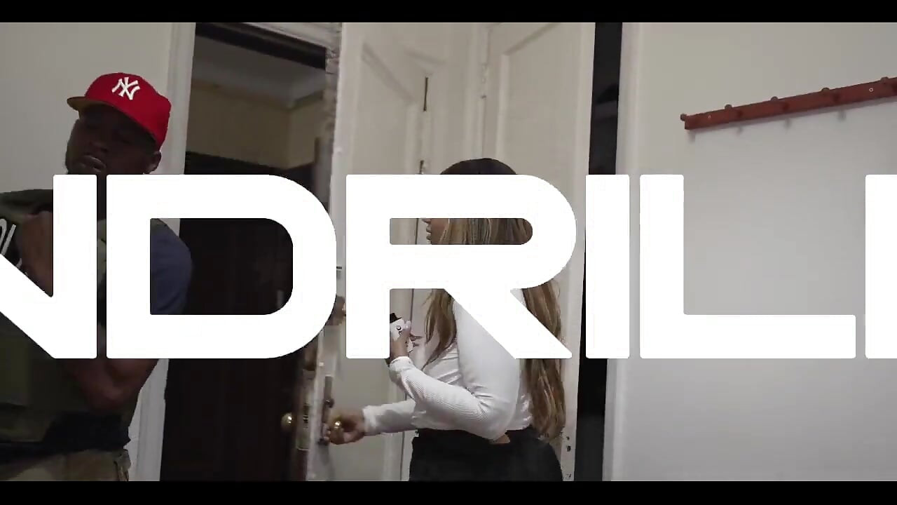 Χύσιμο σε έναν αξιωματικό