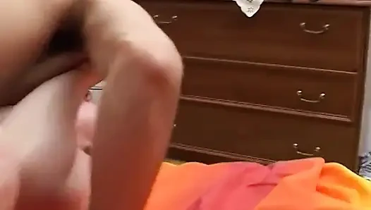 Amateur fat woman has sudden craving for cock