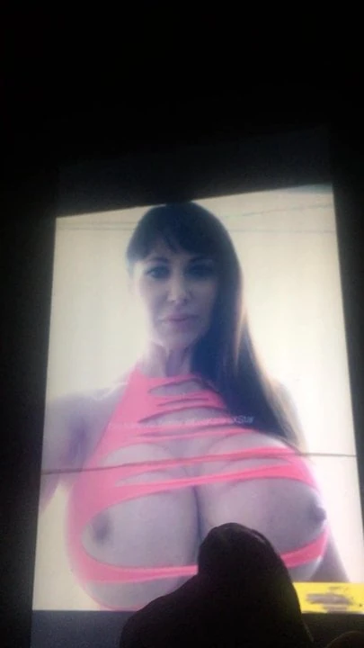 Eva Karera Cum Tribute