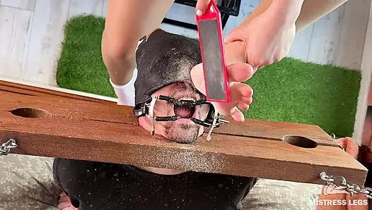 Foot Dust Feast Pedicure Scrapings Straight Into Slave's Mouth