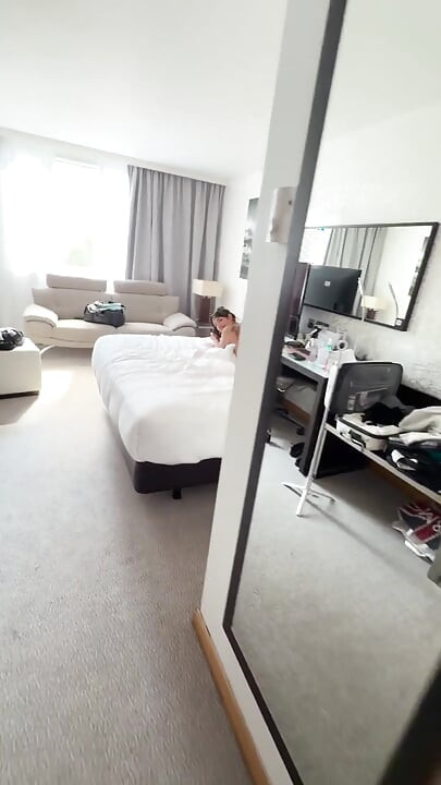 니나 코스타 POV